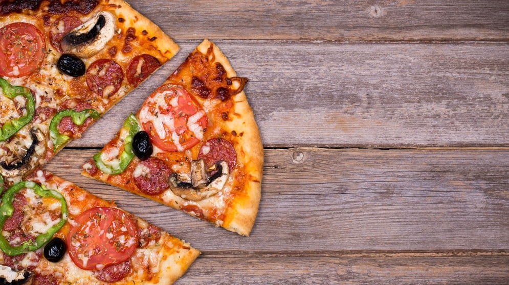 Nation's Restaurant News: Great American Cookies owner buys Round Table Pizza