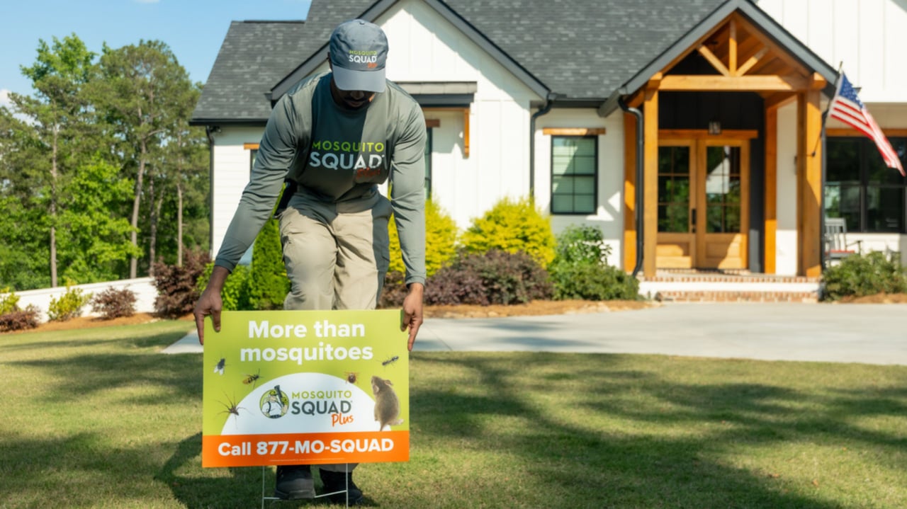 Top 10 Reasons to Buy a Mosquito Squad Plus Franchise in 2026