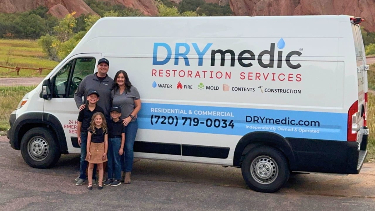 DRYmedic Restoration