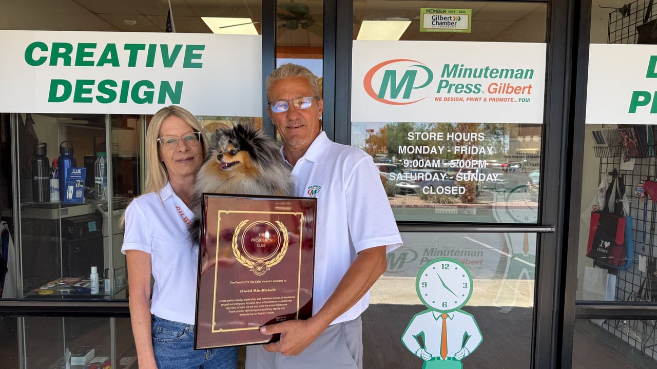 Minuteman Press Franchise Owner David Rindfleisch Shares Minuteman Press Franchise Owners Angel & Dave Rindfleisch (with Balee), Gilbert, AZ.