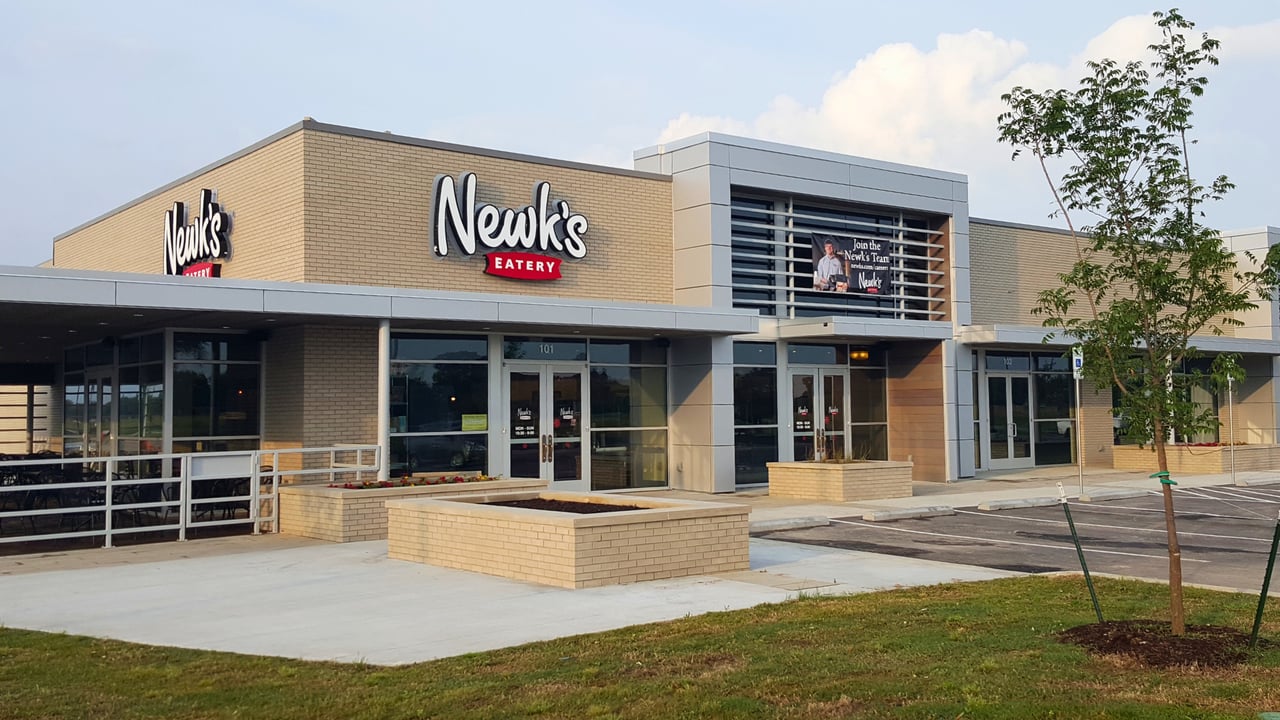 Photo of exterior of Newk's Eatery location