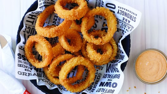 Buffalo Wings & Rings Onion Rings