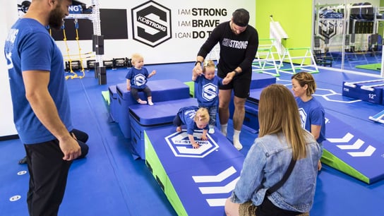 UPS Franchisees Bring KidStrong to the Bay Area After Seeing It Spark Their Daughter’s Confidence