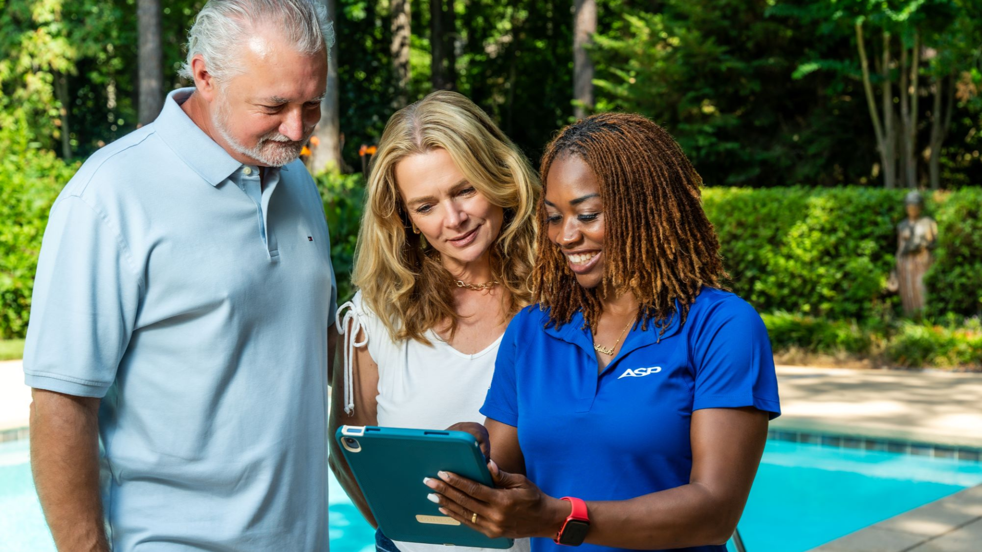 How Much Can I Make as an America's Swimming Pool Co. Franchisee?