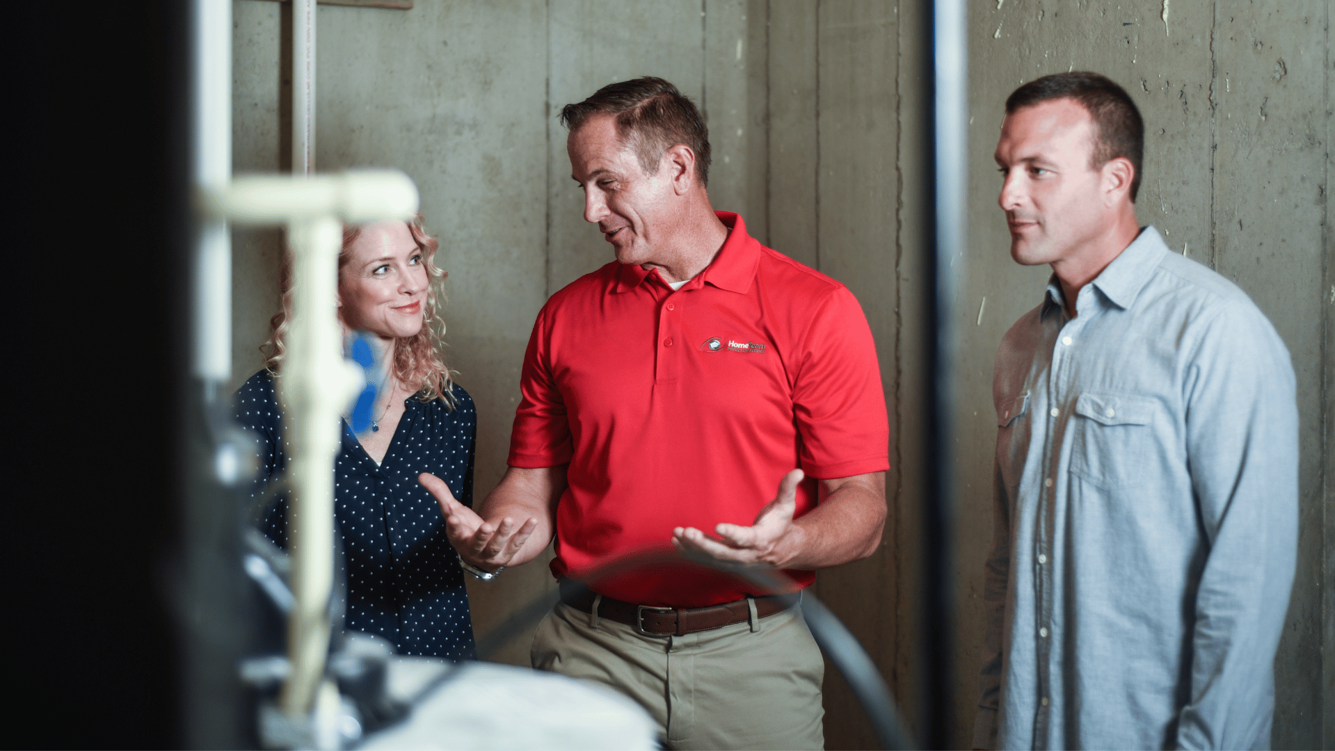 image of hometeam inspection service answering a scheduling call