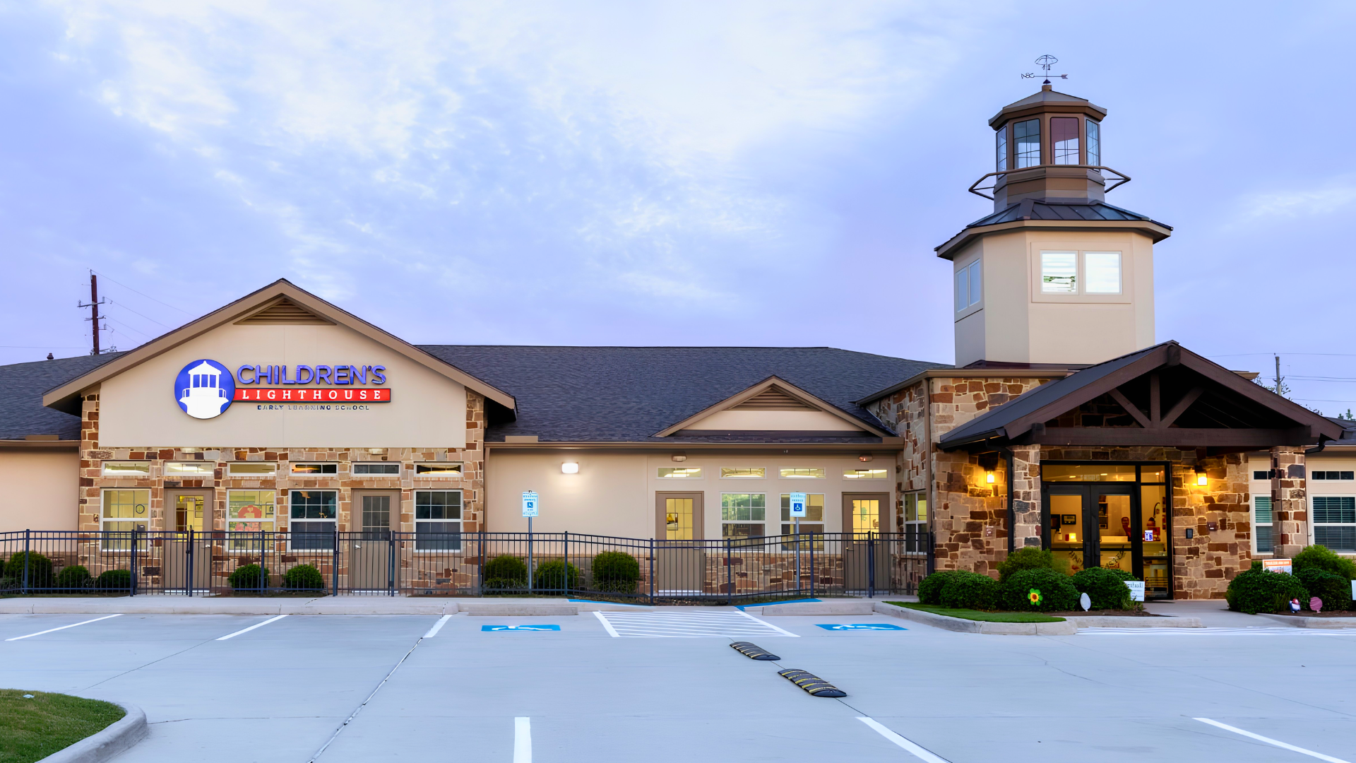 What Is the Children's Lighthouse Business Model and Why Should Franchise Prospects Invest?